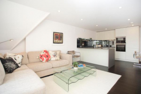 Veeve - Modern Edwardian, London